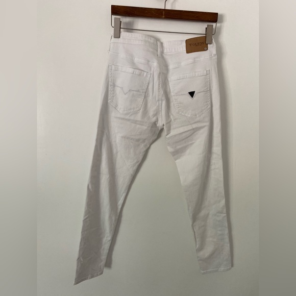 Men’s Guess Avalon Modern White Skinny Ripped Jeans - Picture 9 of 16